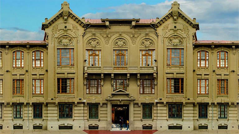 Pontificia Universidad Católica de Valparaíso