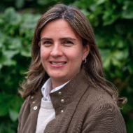 Dra. Andrea León López