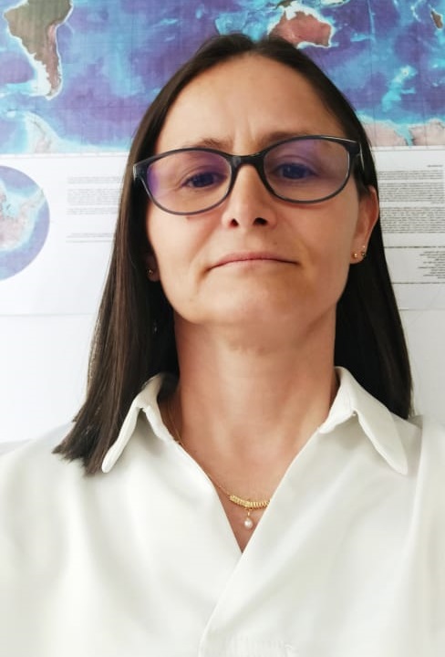 andrea devis