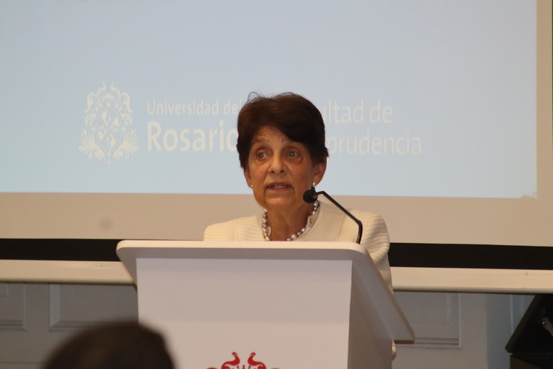 Cristina Pardo, decana de Jurisprudencia Universidad del Rosario