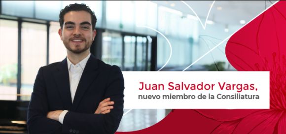 Juan Salvador Vargas Díaz como uno de sus miembros, para que asista con voz y voto en representación de los colegiales