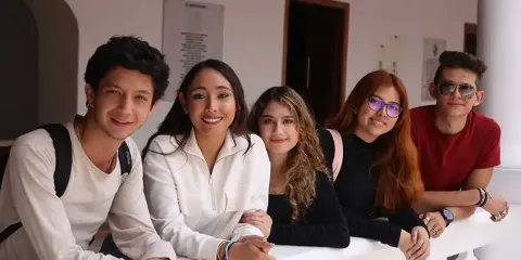 Presentación del examen AMV para asesor financiero