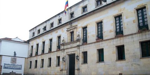 Pentacrisis y Plan Colombia 2.0: El horizonte de la política exterior colombiana