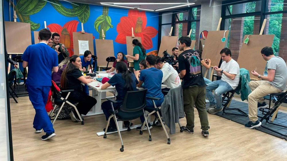 Fortalecimiento de habilidades socioemocionales en ciclo de formación para residentes de Ginecología - Foto 01