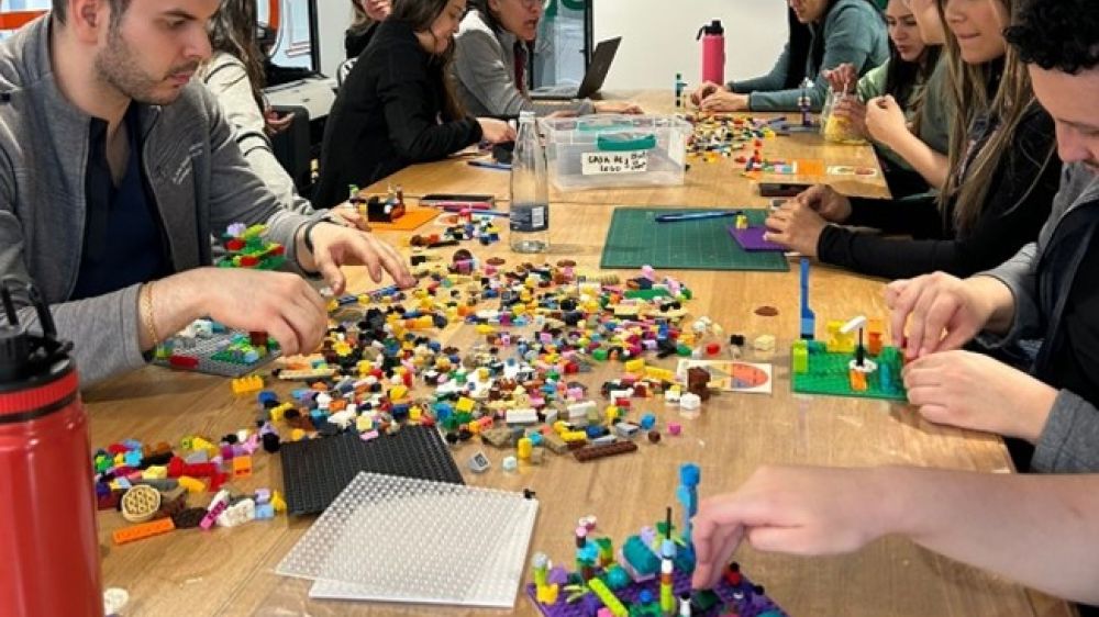 Actividades de sensibilización en prevención y promoción de la salud mental