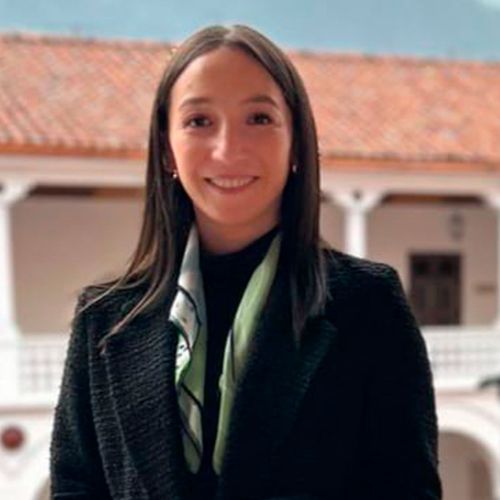 Andrea Patricia León Fierro